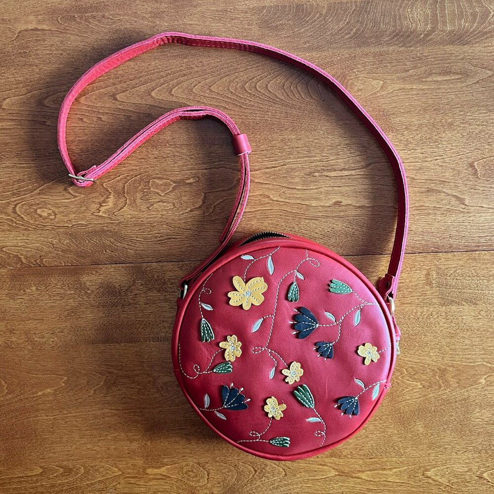 Portland Leather Goods Folklore Ruby large circle crossbody - Picture 2 of 16